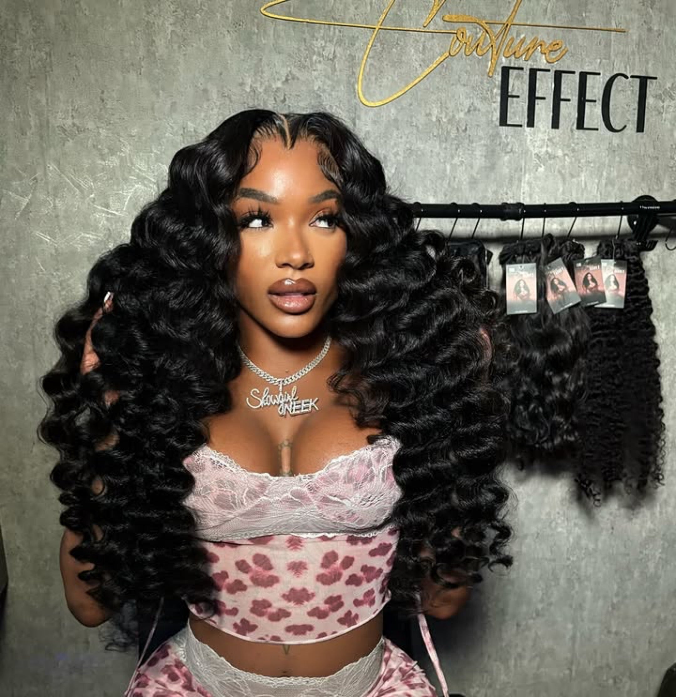 13*6 Free Deep Wave Frontal Wig Unit 250% Density